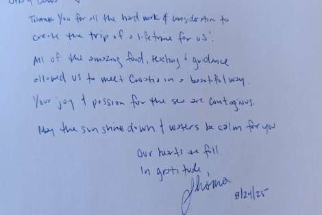 Review img # 1 of the yacht AKANA