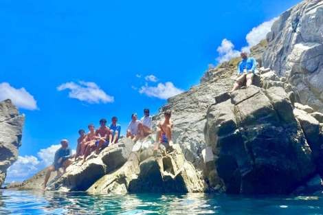 Review img # 3 of the yacht AWATEA