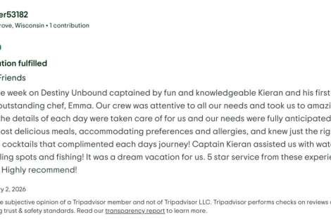 Review img # 3 of the yacht Destiny Unbound