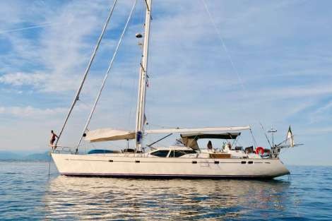 Review img # 27 of the yacht ELVIS MAGIC