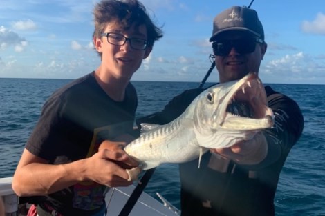 Review img # 41 of the yacht FOXY LADY