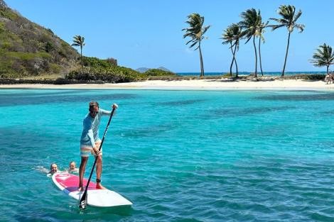 Review img # 5 of the yacht Groovy