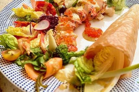 Review img # 119 of the yacht ISOLABLUE