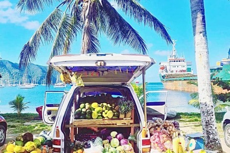 Review img # 151 of the yacht ISOLABLUE