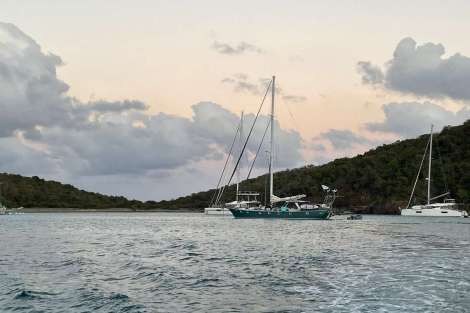 Review img # 4 of the yacht KAI