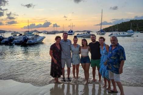 Review img # 81 of the yacht LIQUID ZEN