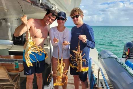 Review img # 15 of the yacht LIQUID ZEN