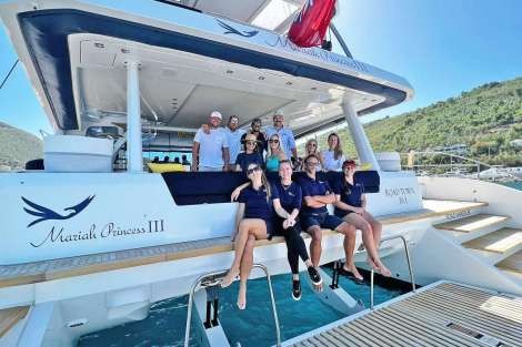 Review img # 1 of the yacht MARIAH PRINCESS III