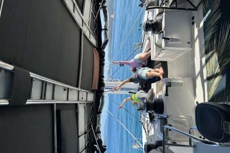 Review img # 2 of the yacht RIPPLE