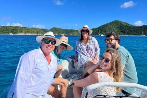 Review img # 131 of the yacht SANDY CINCO
