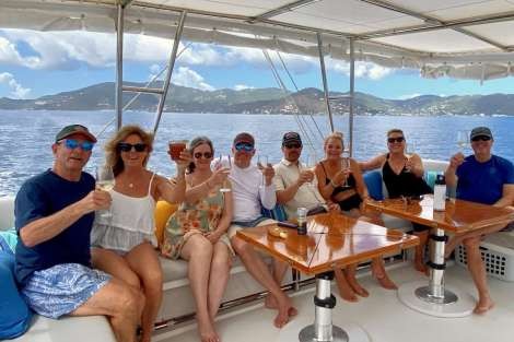 Review img # 75 of the yacht SANDY CINCO