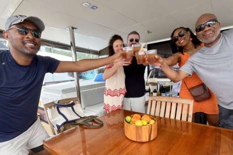 Review img # 31 of the yacht SANDY CINCO