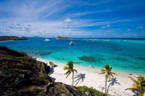 Review img # 27 of the yacht SWAN