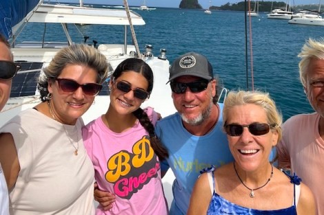 Review img # 3 of the yacht TIMAIAO 2