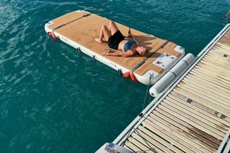 Review img # 27 of the yacht XANDROS